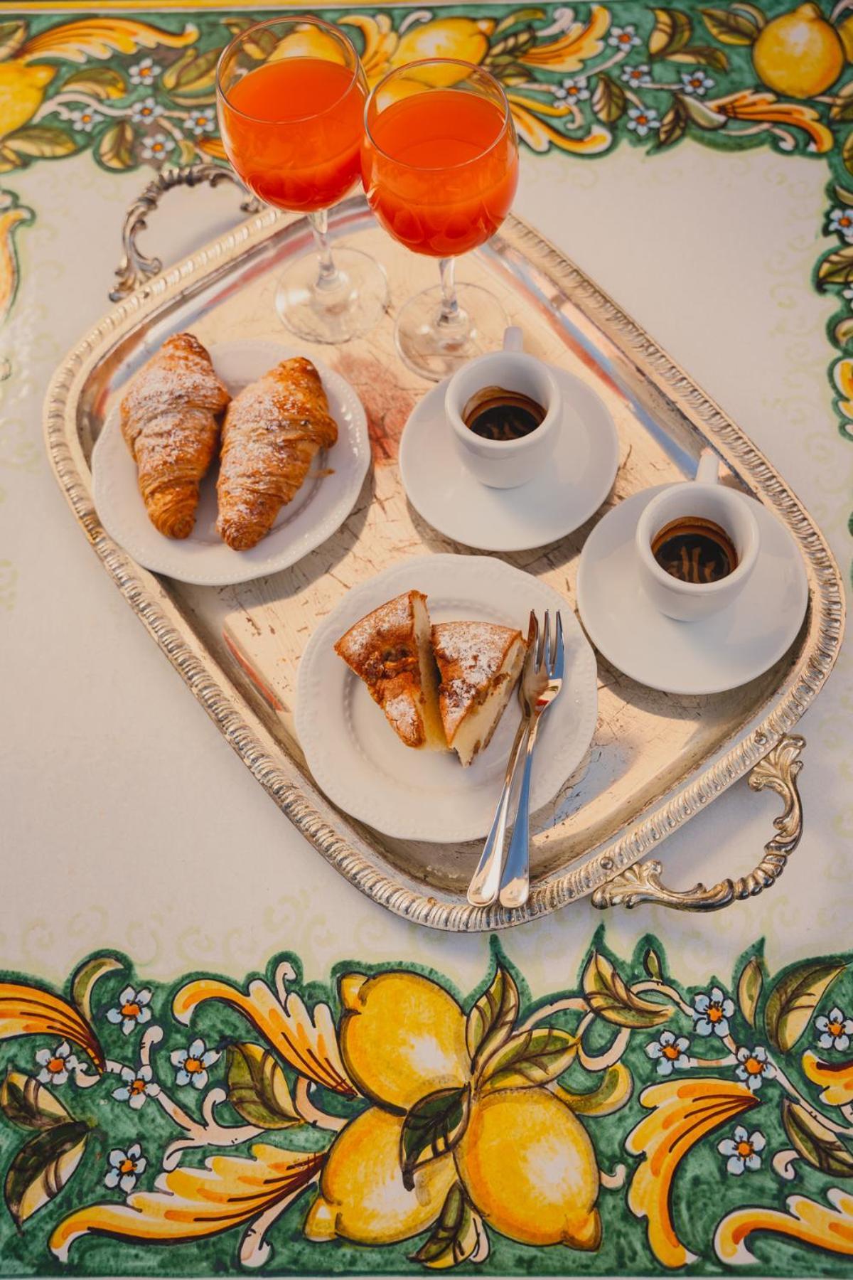 Giulia Hotel 4*
