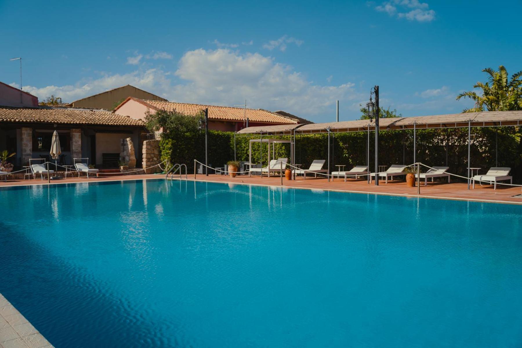 Hotel Giulia 4*
