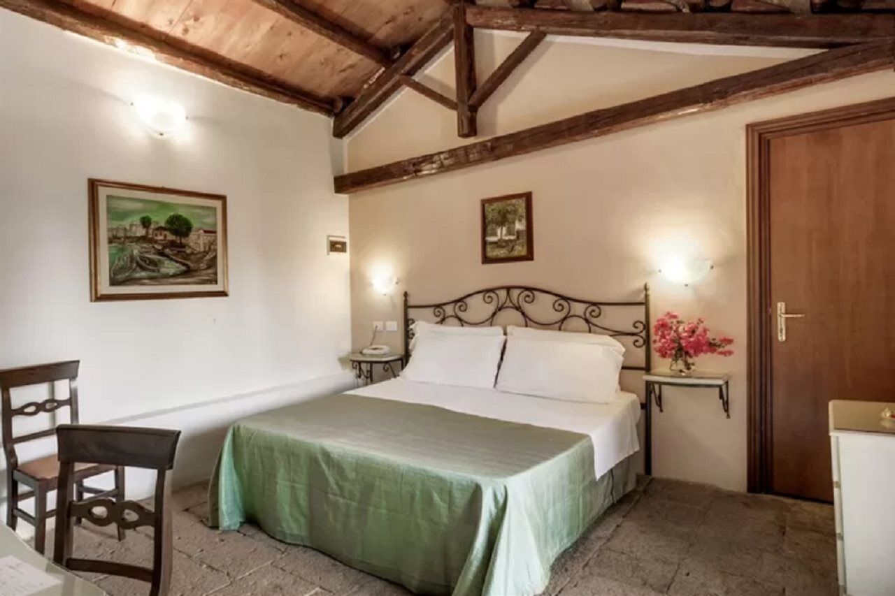 Hotel Giulia 4*